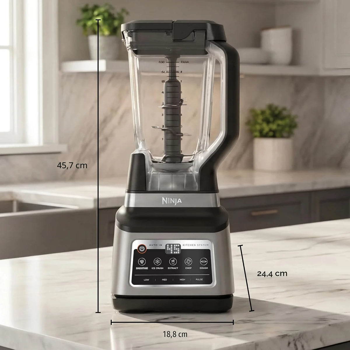 Licuadora Profesional Ninja® con procesador de 8 tazas y Auto-IQ® BN801