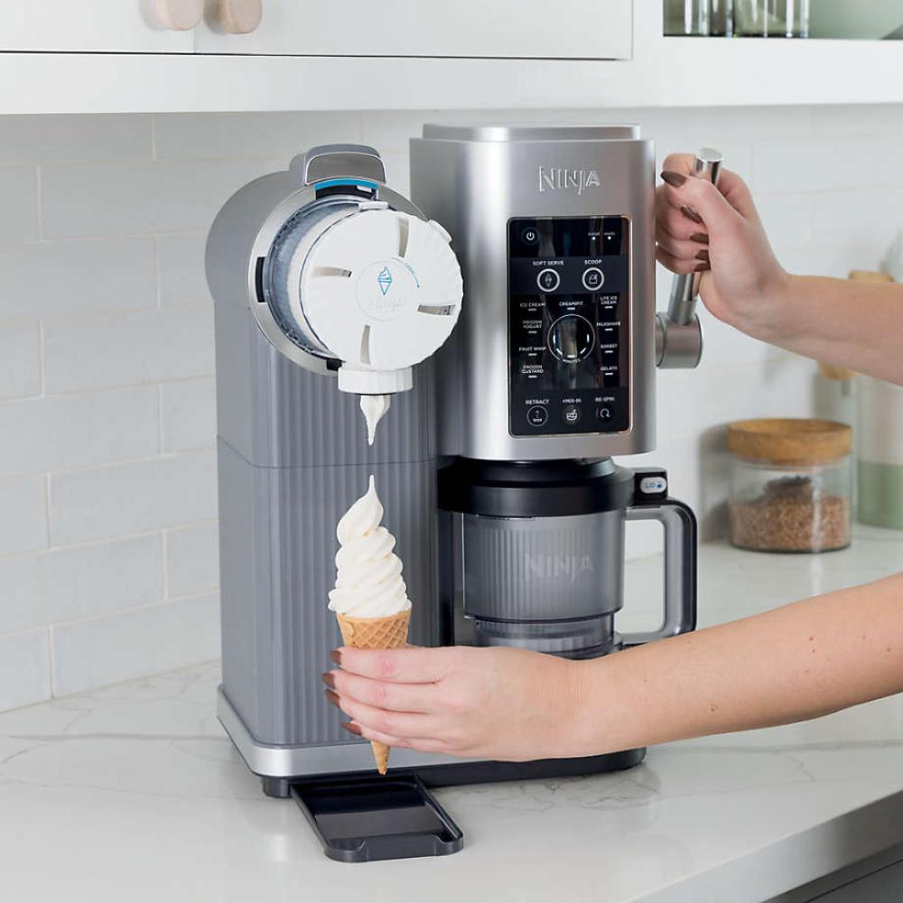 Máquina de helado Ninja Swirl by Creami | 6 Programas para Servir en Swirl Estilo Heladería | Incluye 2 Contenedores