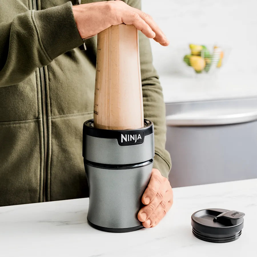 Licuadora personal Ninja Nutri-Blender 700W BN300
