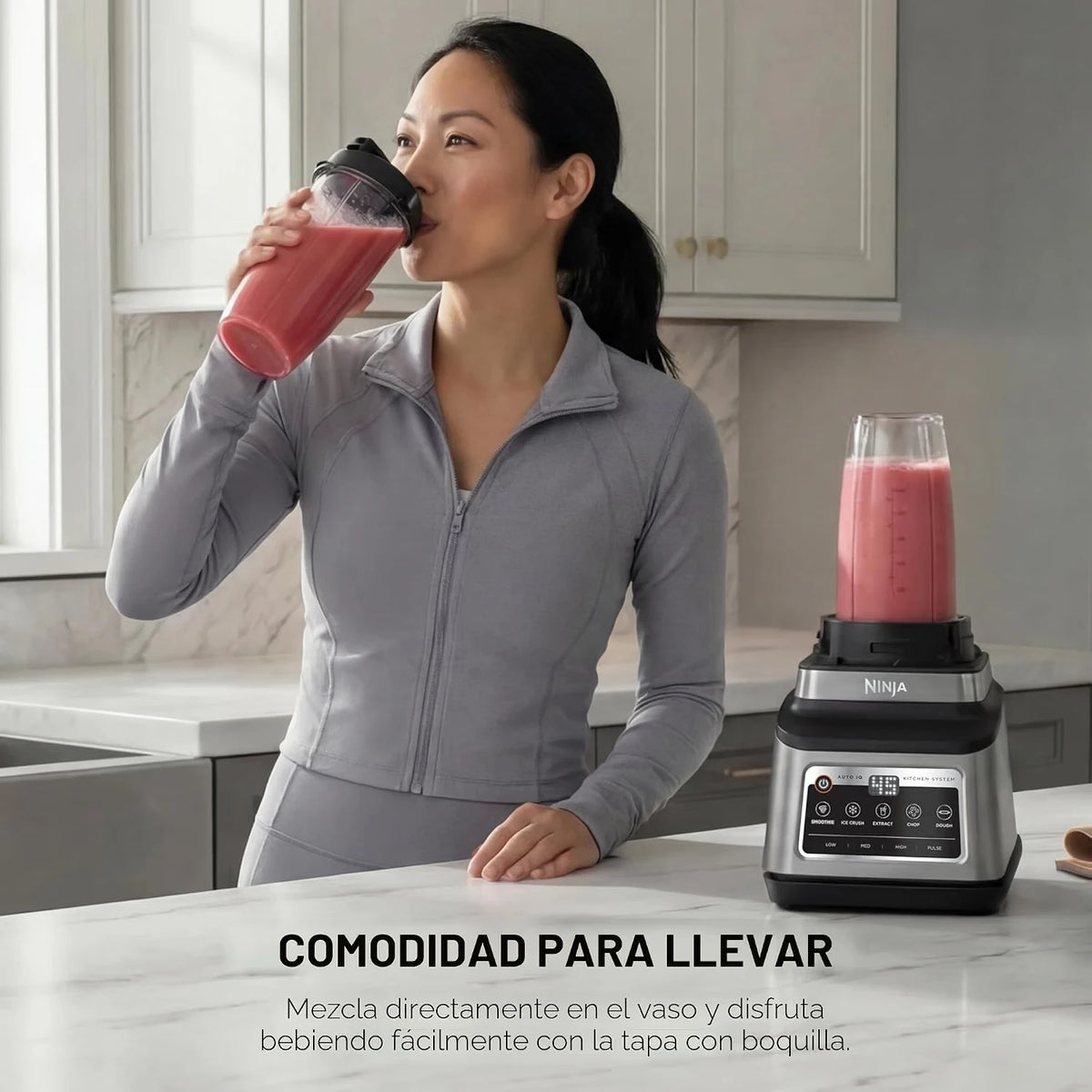 Licuadora Profesional Ninja® con procesador de 8 tazas y Auto-IQ® BN801
